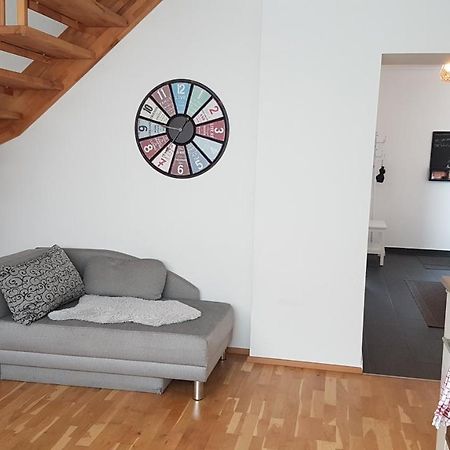 Moderne Maisonette Mit Terrasse Виена Екстериор снимка
